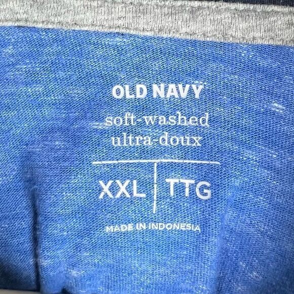 Old Navy Drawstring Hooded Light Sweatshirt - Picture 9 of 13